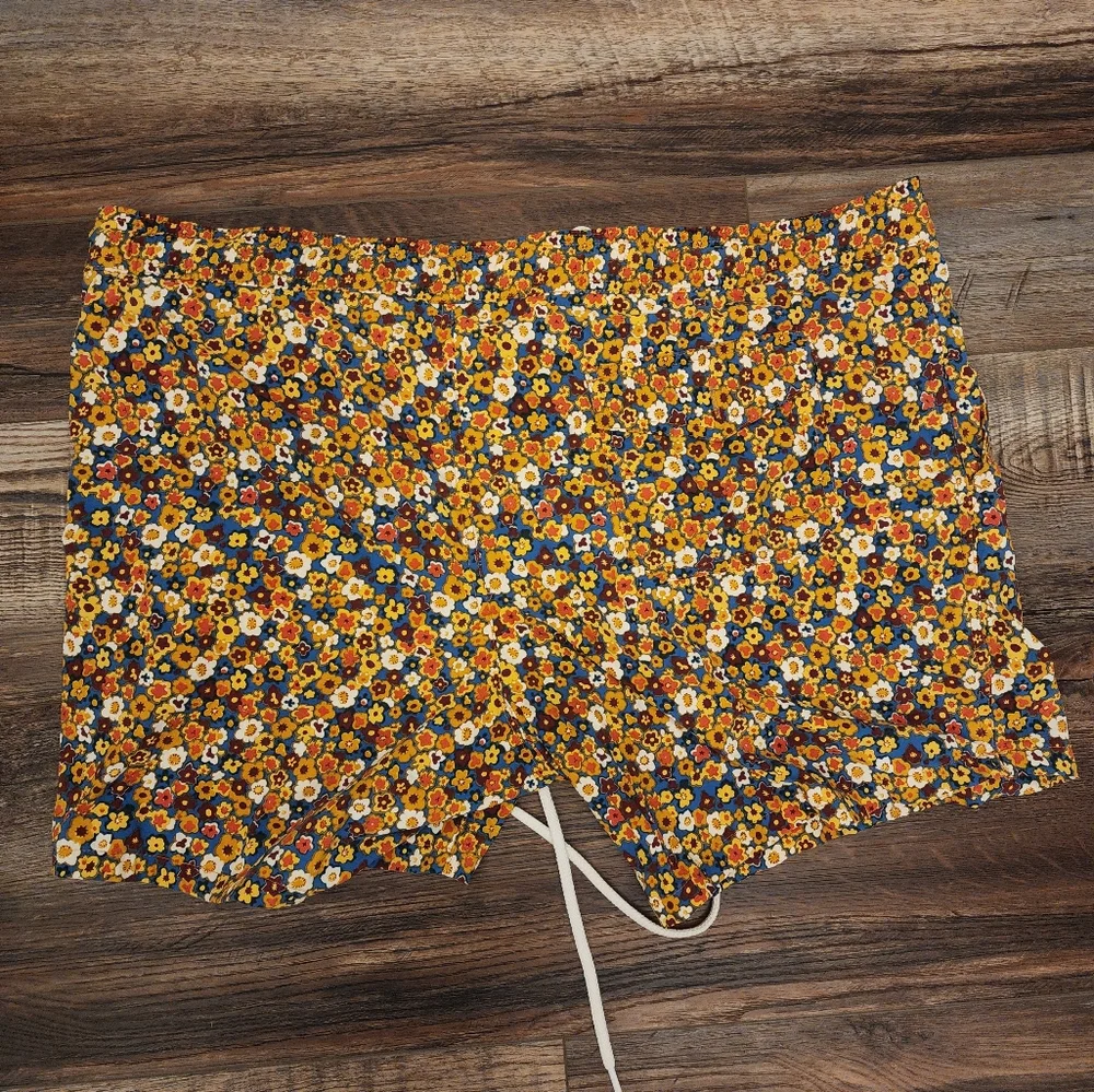 J. Crew Floral Men's Swim Trunks